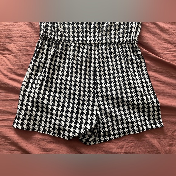 Forever 21 Romper - Picture 7 of 9